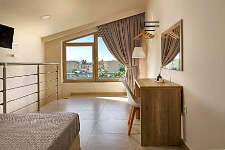 Apartment - Split Level