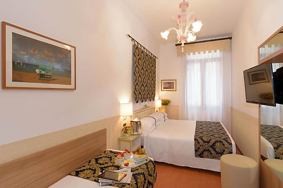 UNAHOTELS Ala Venezia-Adults 16