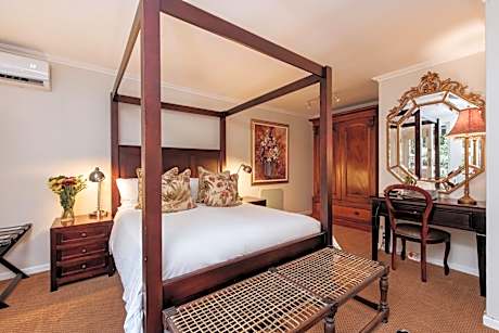 Superior Queen Room