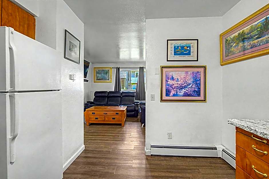 410 e45th 2 bedroom apartment