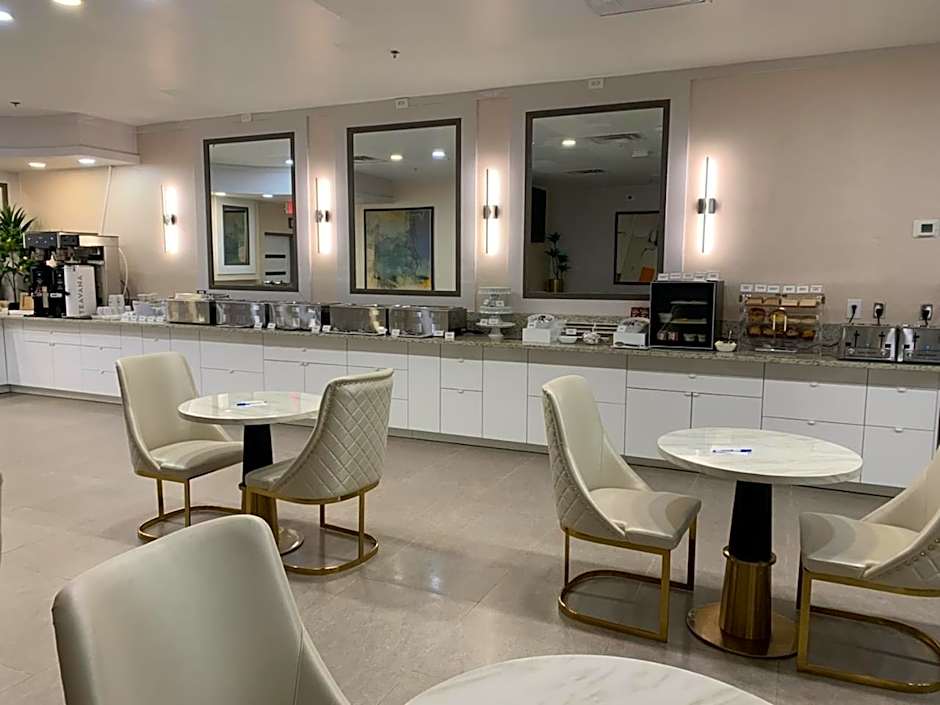 Wyndham DFW Airport