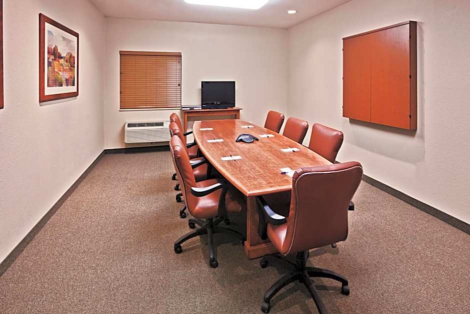 Candlewood Suites Owasso By IHG
