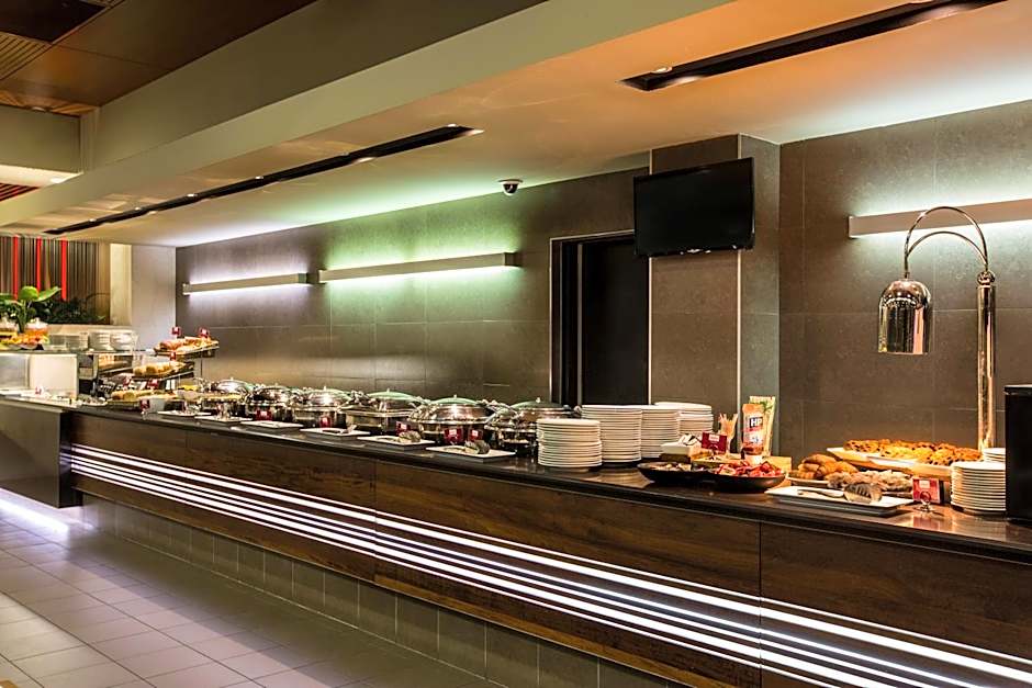 Mercure Sydney Liverpool Hotel