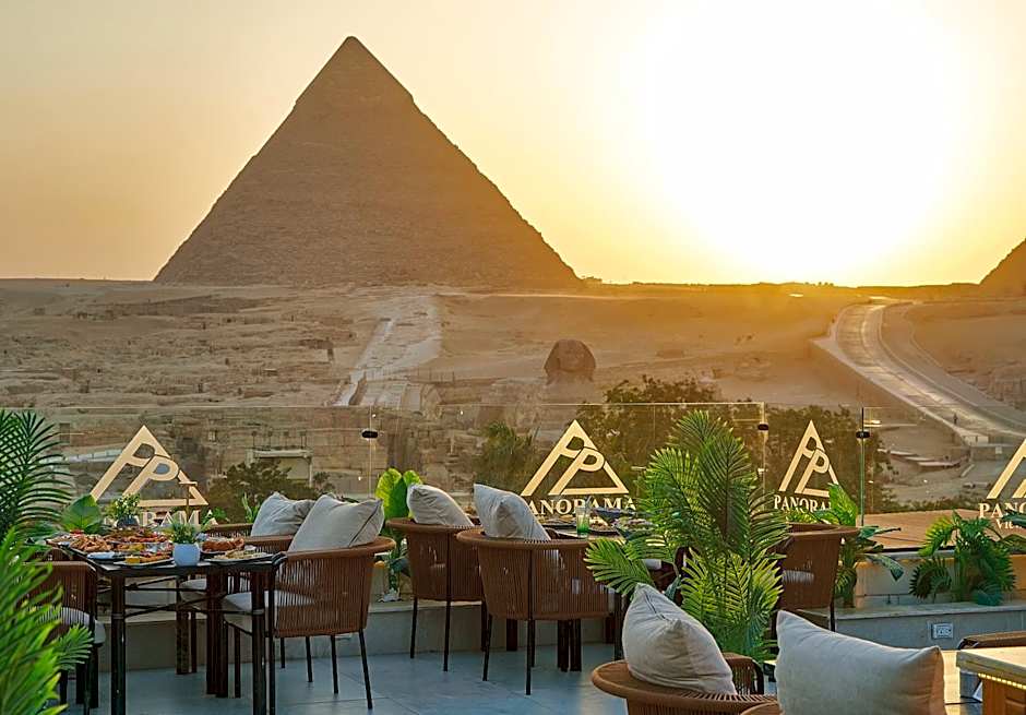 PANORAMA view pyramids