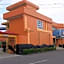 Alicia Hotel & Restaurant