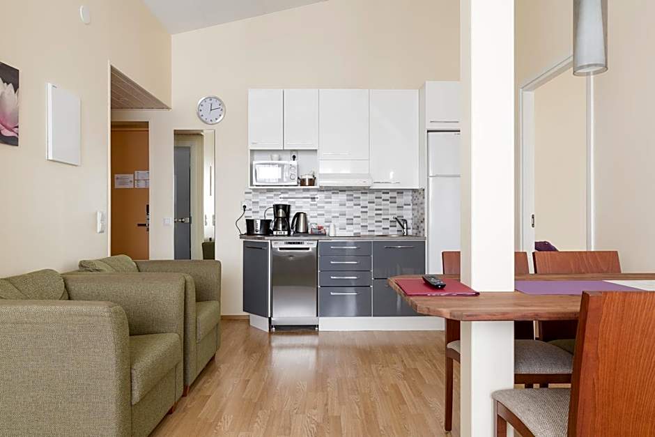 Samantta Hotel & Restaurant