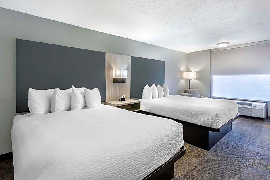 Best Western Plus Weston Inn