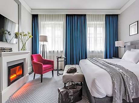 Large Double or Twin Room