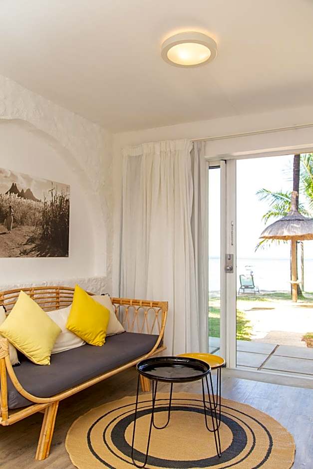 Tropical Attitude - Adults Only