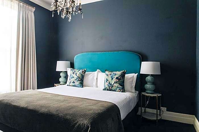 Photo 1 of 4 of Junior Suite