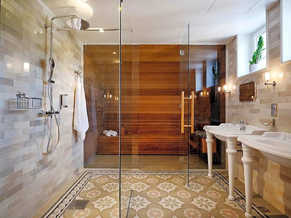 Villa Ammende Restaurant and Hotel