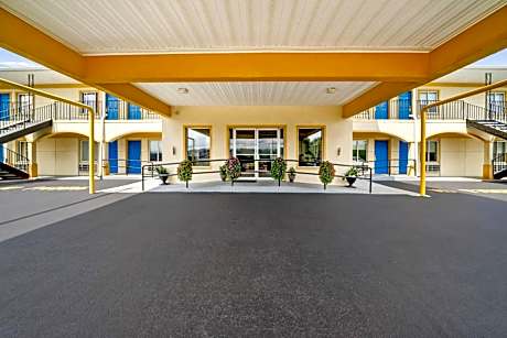 Rodeway Inn