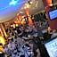 Hotel AMALFI & Restaurant Karaoke Bar