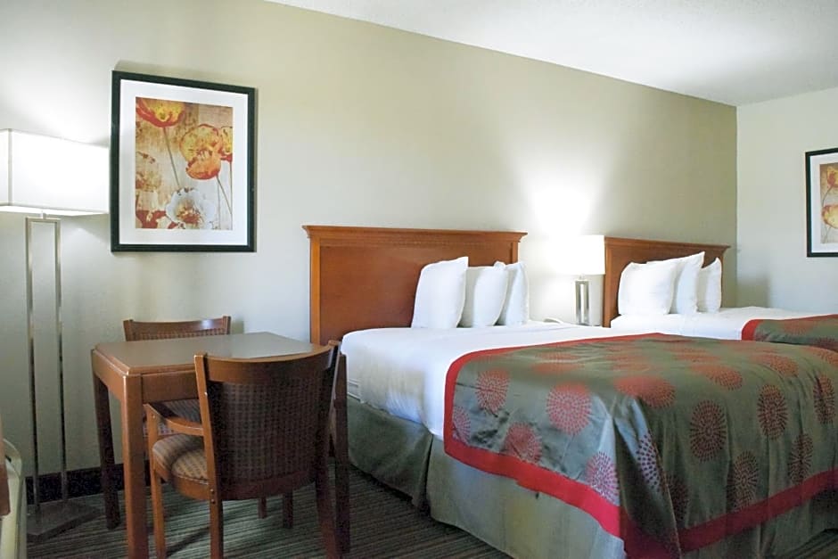 Ramada by Wyndham Savannah Gateway