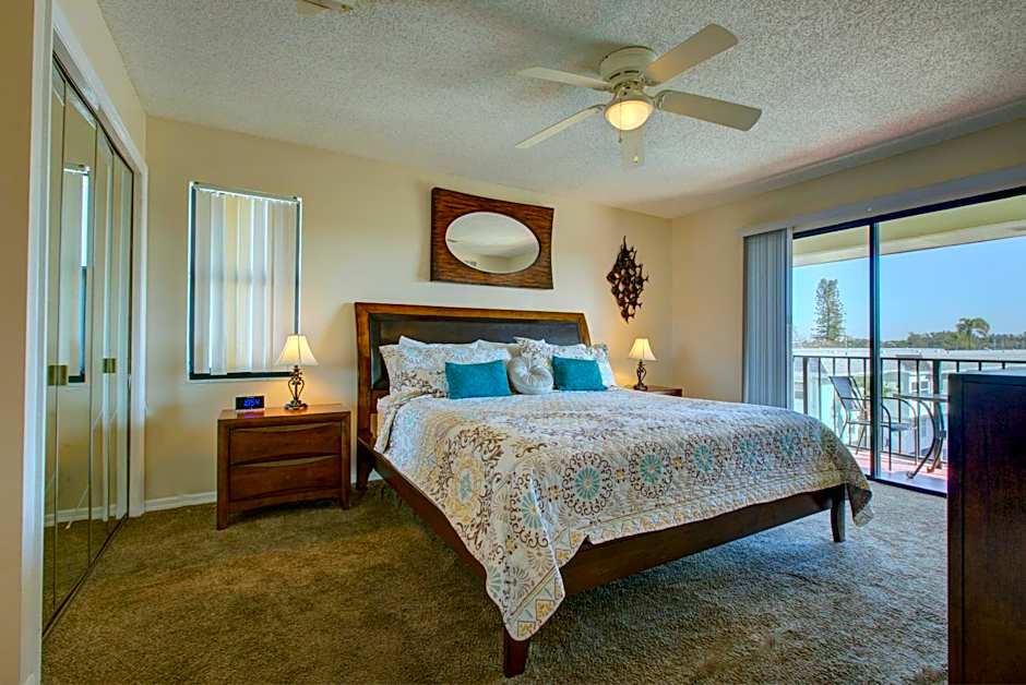 Anna Maria Island Beach View 207