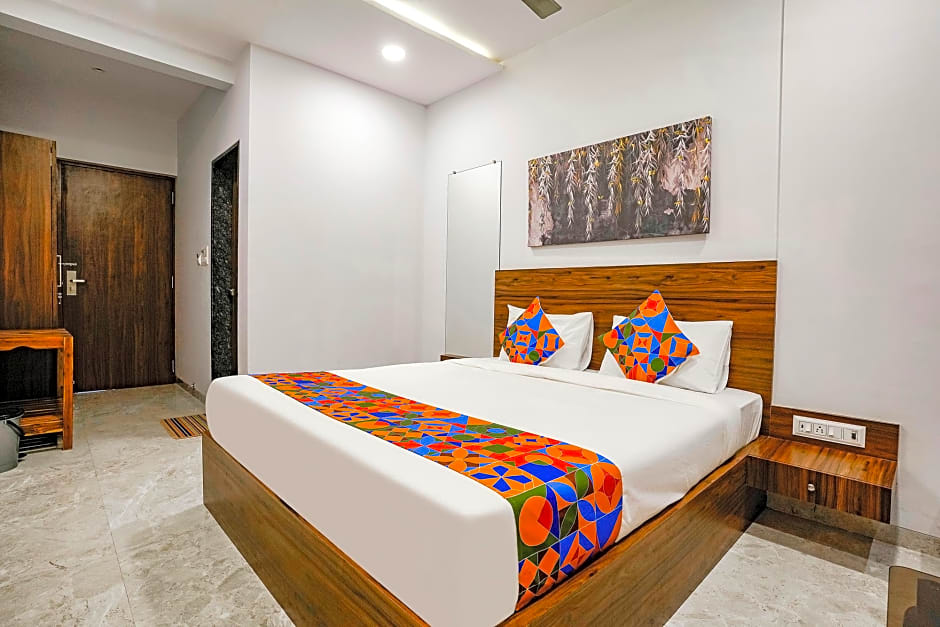 FabHotel Swaraj