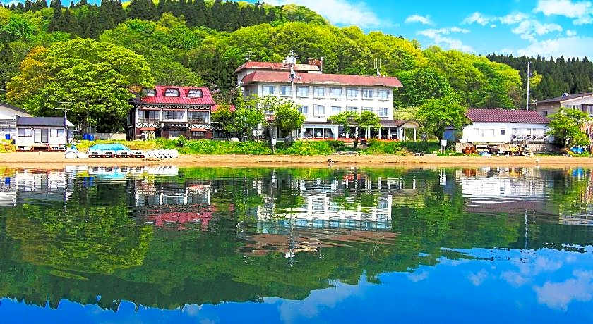Lake Side Hotel Minatoya