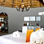 Mela Luxury Game Lodge