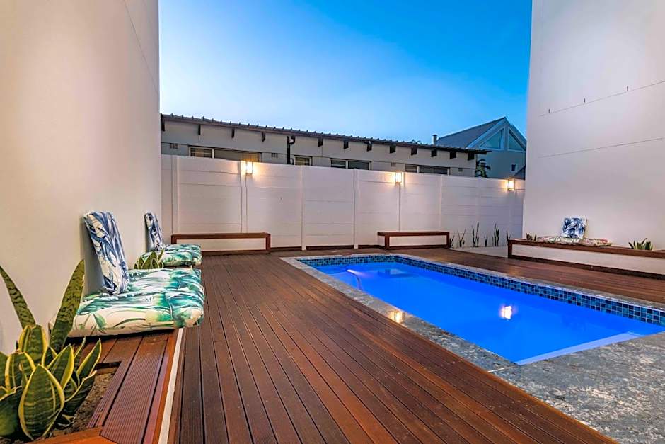 Oceanway Boutique Hotel/Conference