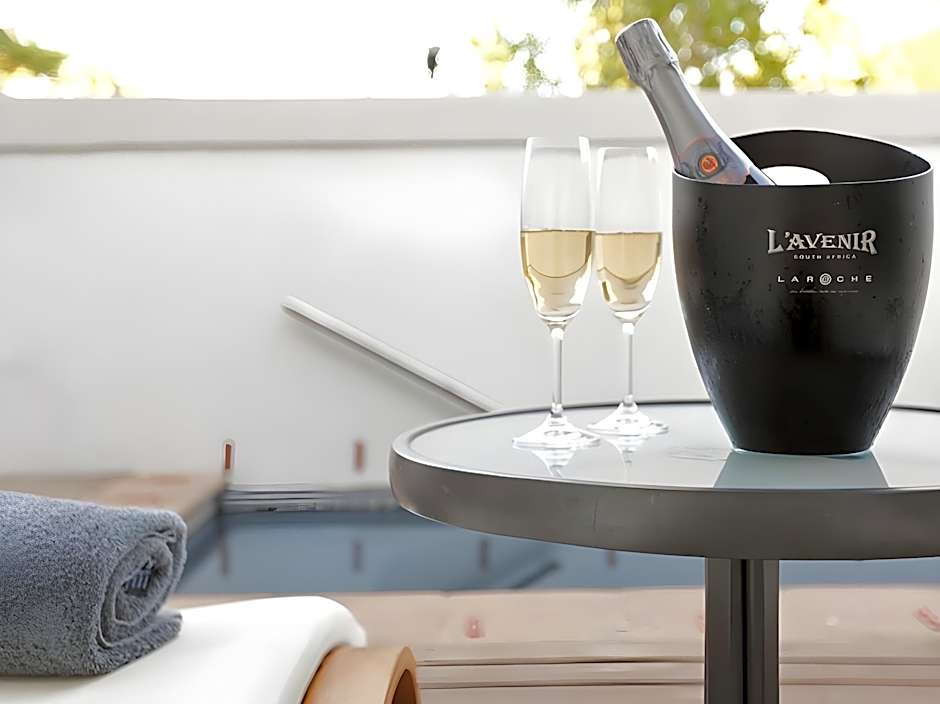 LAvenir Country Lodge