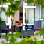 SI-SUITES
