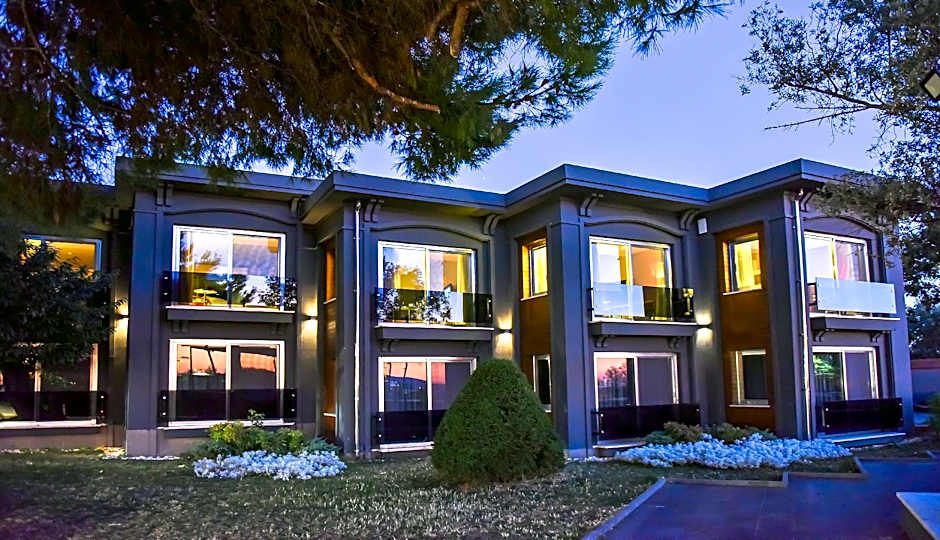 Denizatı Plus Hotel