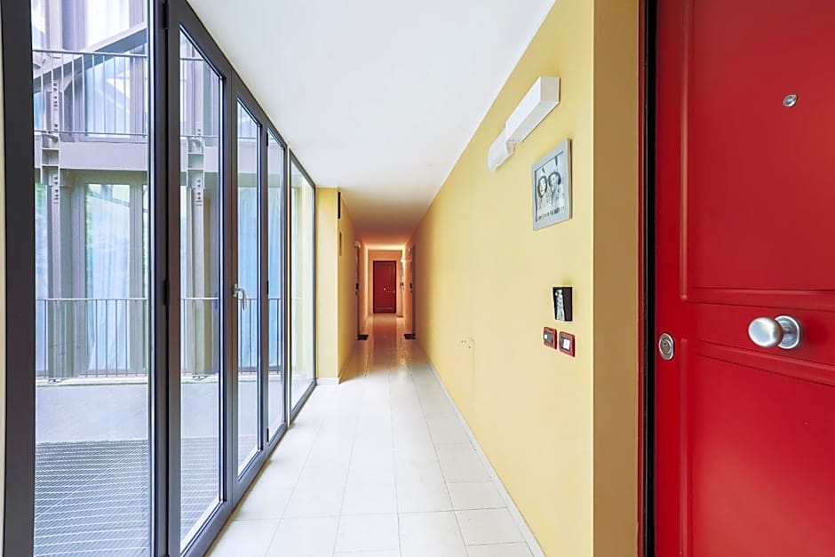 Adriano Residence
