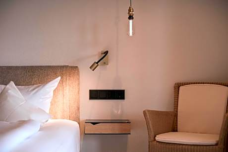 King Room with Mountain View