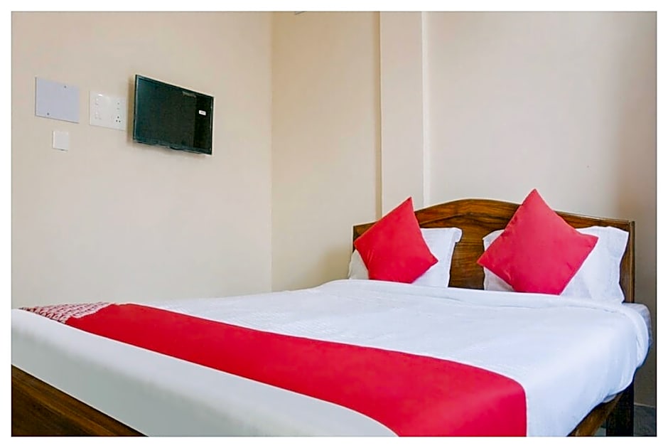 Goroomgo Caroline Homestay Bhubaneswar