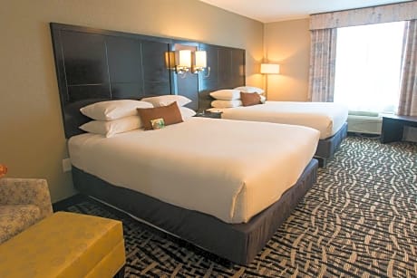2 Queen Beds Non-Smoking