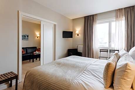 Junior Suite (2 Adults)