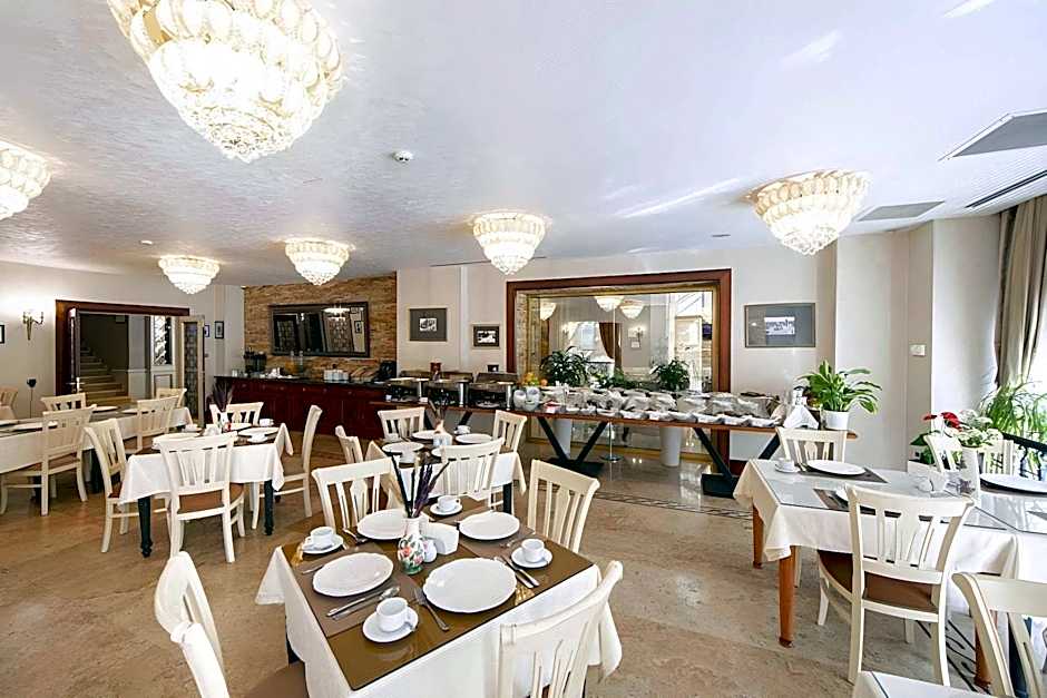 Sapphire Inn Hotel