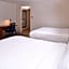 Holiday Inn Express Palm Desert By IHG