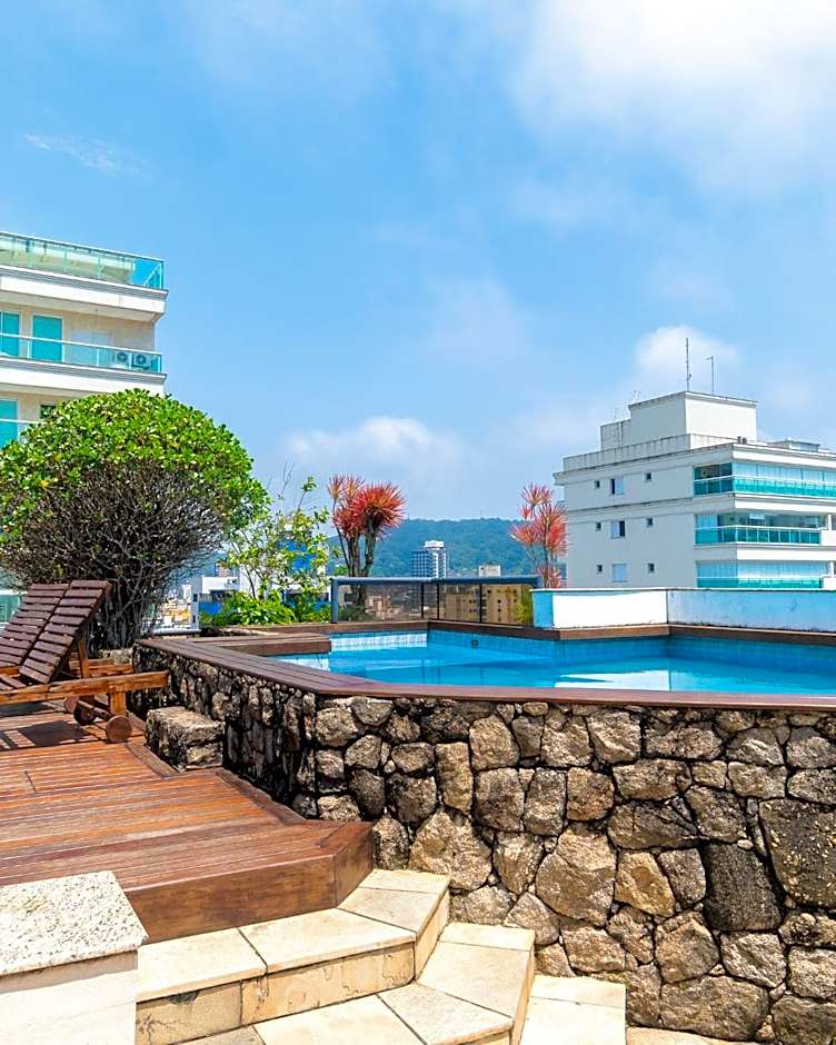 Triplex a 300 metros do mar - Guarujá Enseada - Prime Lok