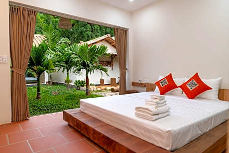 Anans Ecolodge - Tours & Motorbikes Rental