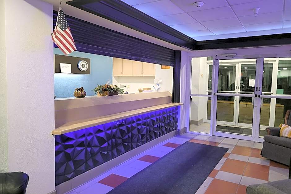 Modern Stay 39 Lakeview By OYO Minonk