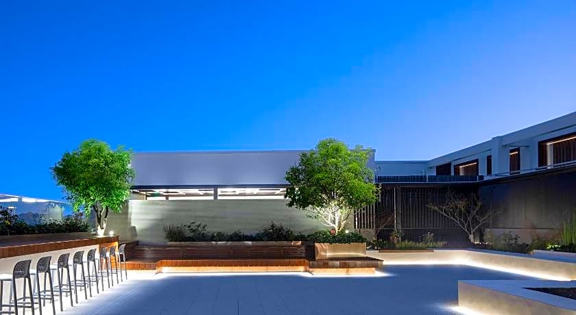 voco Nanjing Oriental Pearl By IHG