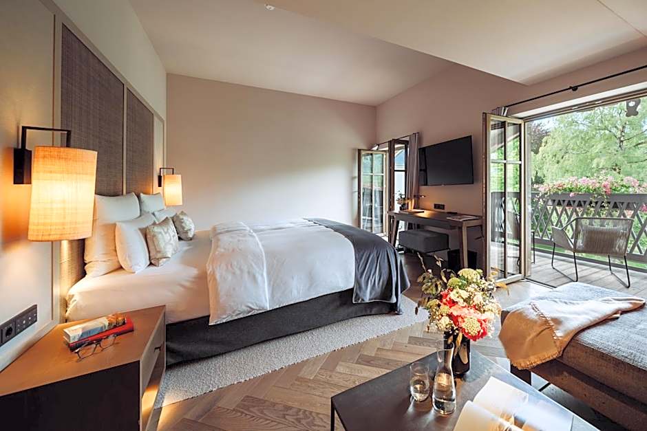Photo 1 of 4 of Junior Suite