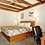 Georgetown Lodge
