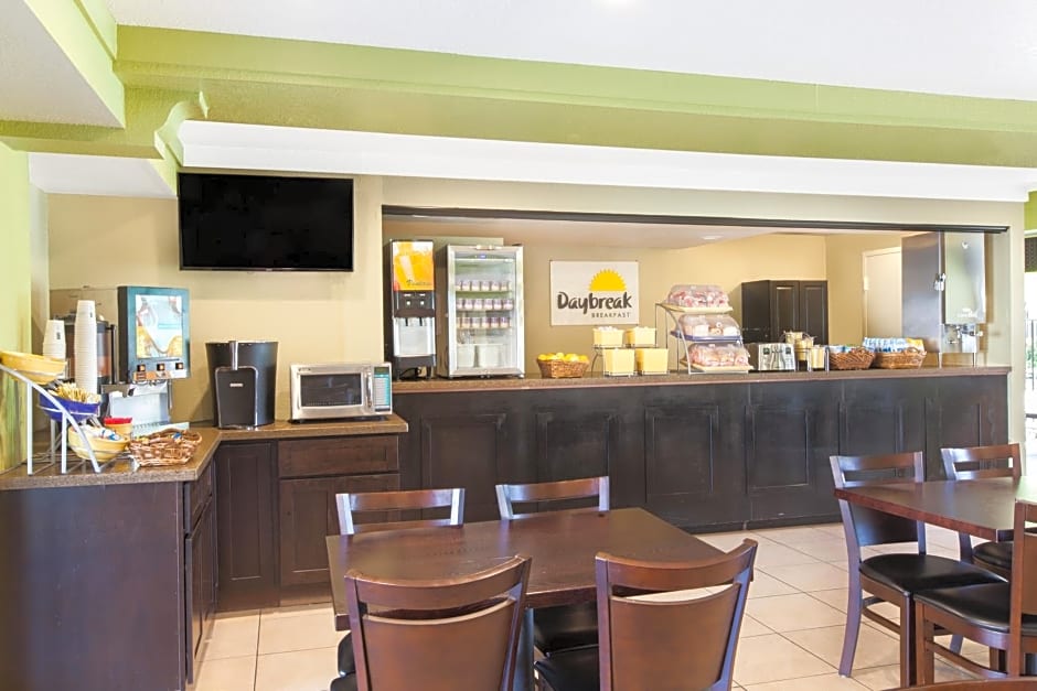 Days Inn by Wyndham San Jose Milpitas