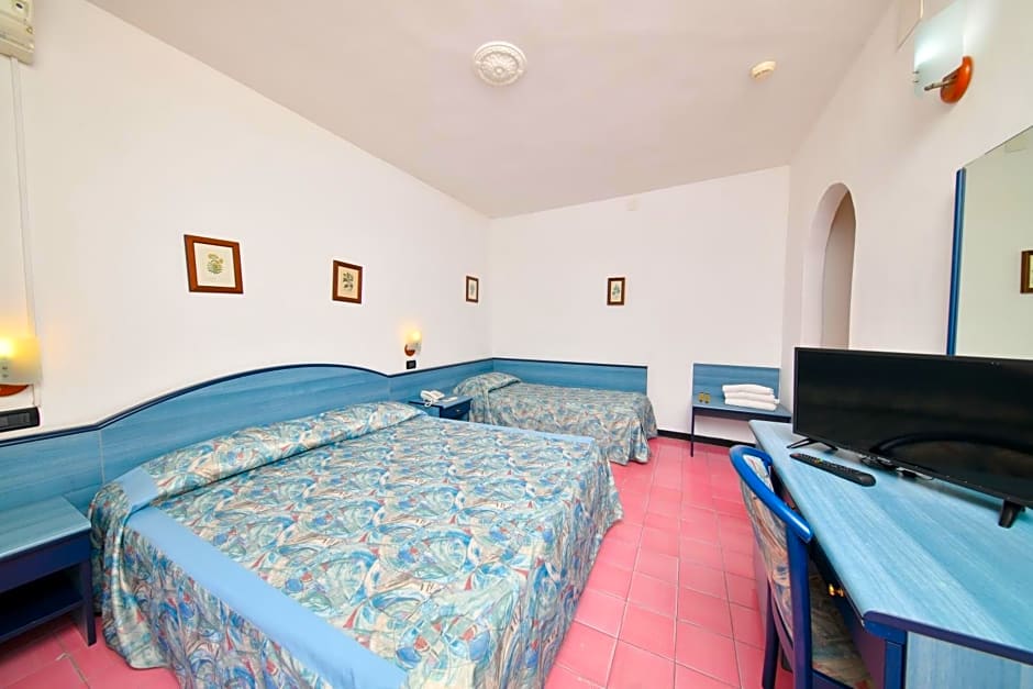 Fortuna Beach - Seaside Hotel