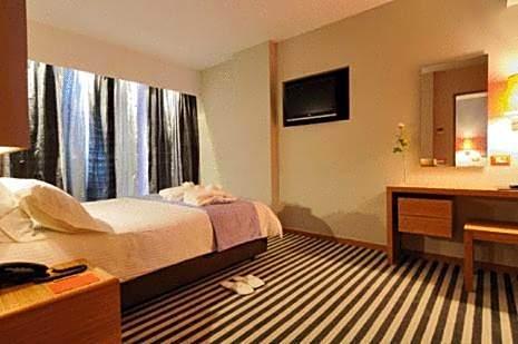Galaxy City Center Hotel