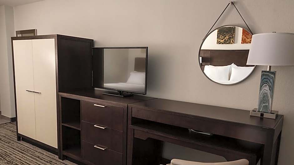 Holiday Inn Alexandria - Downtown By IHG