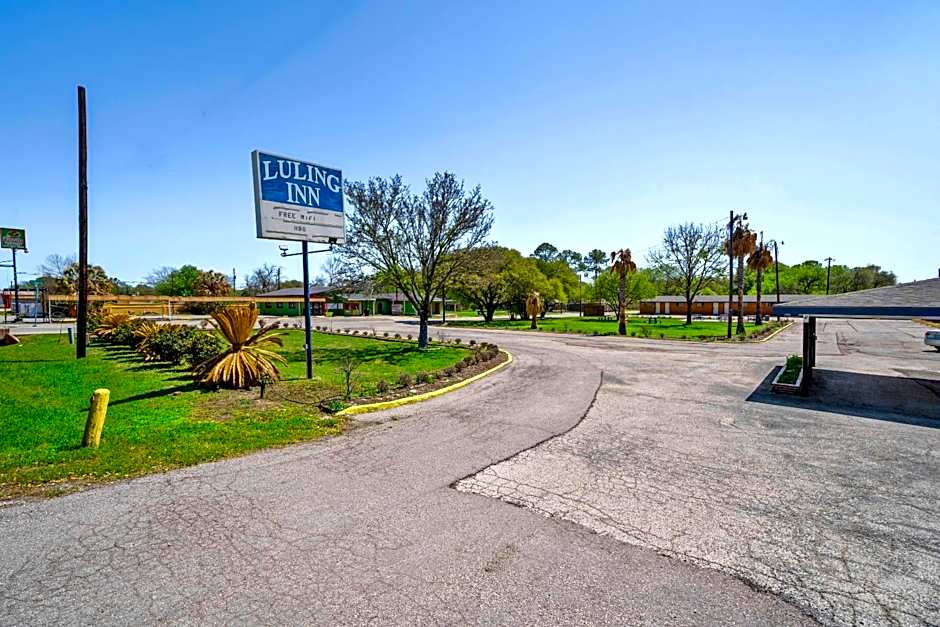 OYO Hotel Luling TX Downtown I-10/US-90