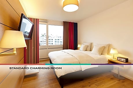 Standard Charming Room