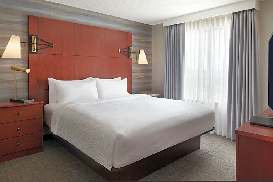 Residence Inn by Marriott Calgary Airport