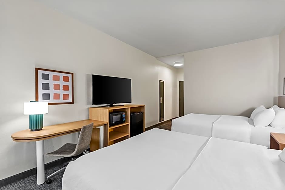 Spark by Hilton Bardstown