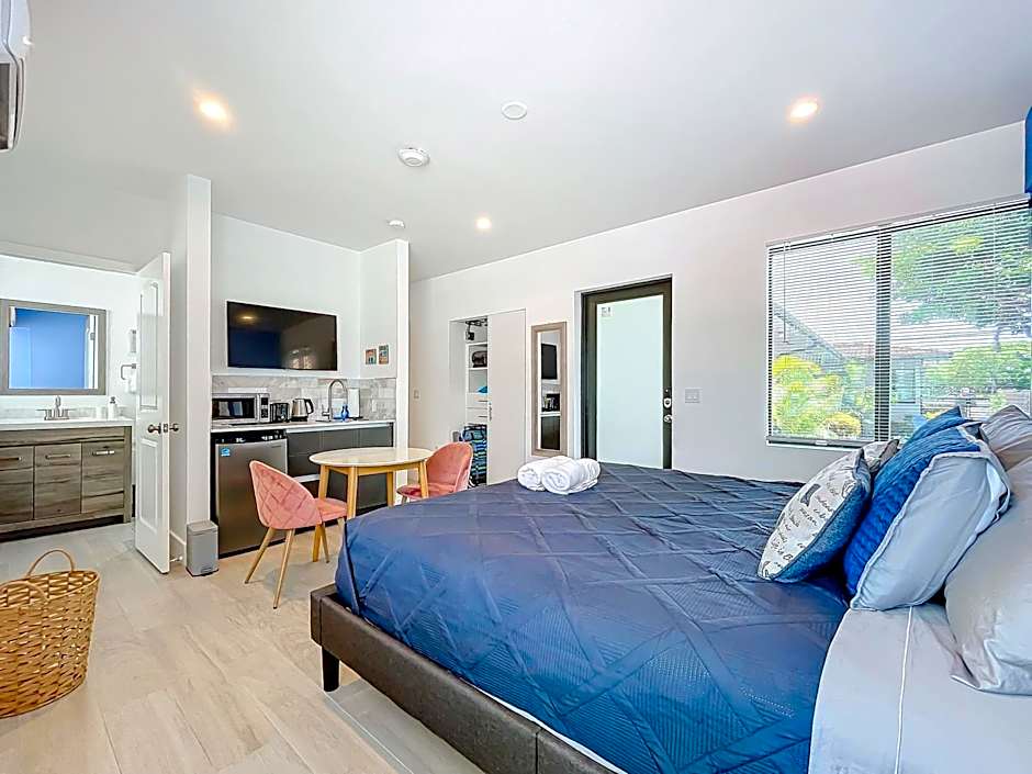 Los Patios Home Suites