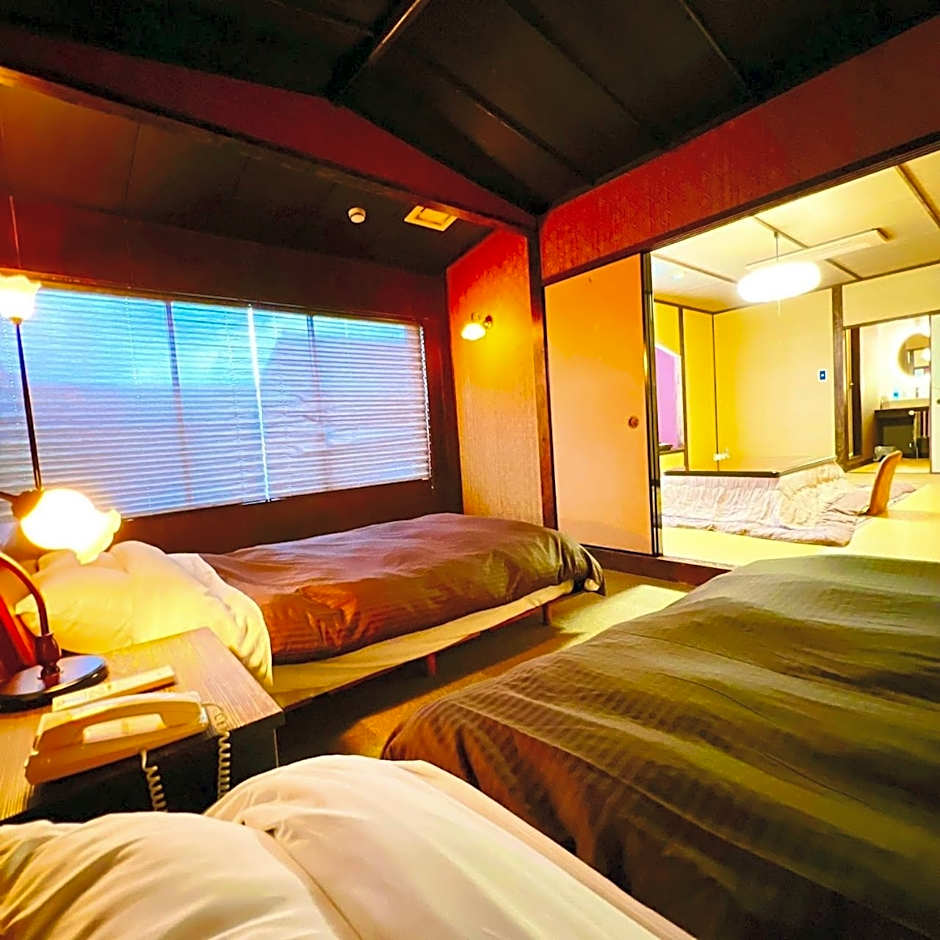 Japanese style hotel and dining Morigen