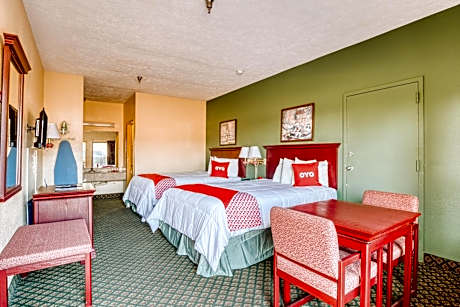 Queen Room with Two Queen Beds